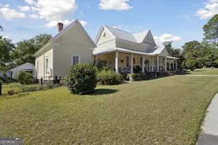 610 W Liberty St, Claxton, GA 30417 - Photo 3