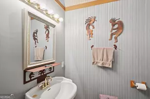 610 W Liberty St, Claxton, GA 30417 - Photo 23