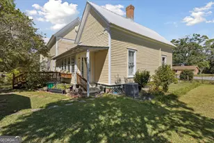 610 W Liberty St, Claxton, GA 30417 - Photo 51