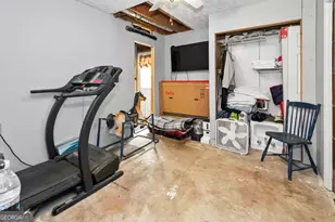 1972 Cox Dr, Austell, GA 30168 - Photo 25