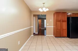 1198 Oak Knoll Ct, Lithonia, GA 30058 - Photo 7