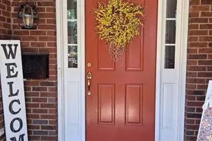 915 Charleston Ct, Gainesville, GA 30501 - Photo 3