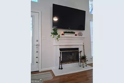 915 Charleston Court, Gainesville, GA 30501 - Photo 7