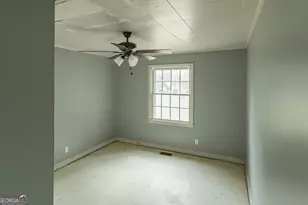 2165 Griffin Rd, Macon, GA 31216 - Photo 15