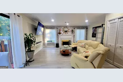 1014 Country Court #1014, Lawrenceville, GA 30044 - Photo 9