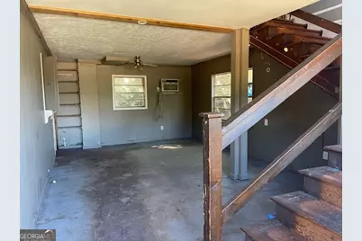 1427 Woodland Road, Thomaston, GA 30286 - Photo 11