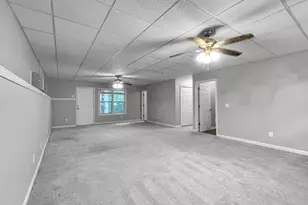 6825 Wells Ct, Cumming, GA 30028 - Photo 7