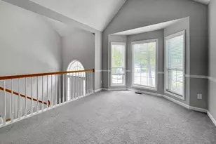 6825 Wells Ct, Cumming, GA 30028 - Photo 3