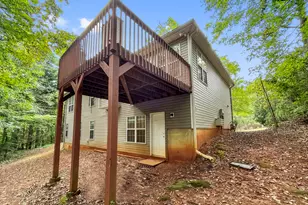 6825 Wells Ct, Cumming, GA 30028 - Photo 17