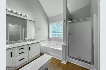 6825 Wells Court, Cumming, GA 30028 - Photo 9