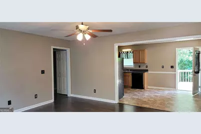 2325 Shady Grove Road #B, Carrollton, GA 30116 - Photo 11