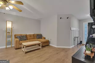 135 Widgeon Dr, Newnan, GA 30263 - Photo 13