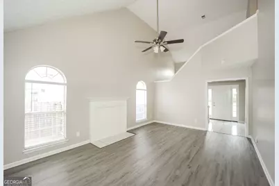 8195 Mountain Pass, Riverdale, GA 30274 - Photo 3