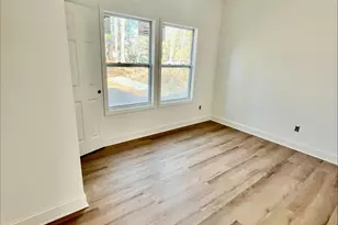 204 Custer Cir, Griffin, GA 30223 - Photo 5