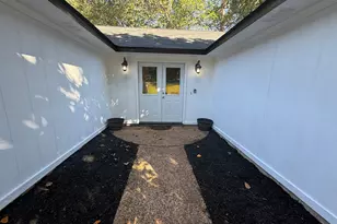 6836 Sharmel Ln, Columbus, GA 31904 - Photo 7