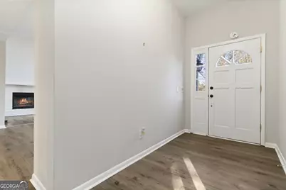 8515 Lake Drive, Snellville, GA 30039 - Photo 21