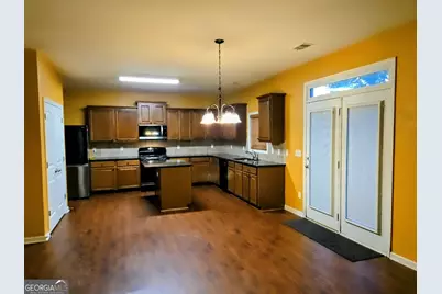 4613 Irish Red Court, Union City, GA 30291 - Photo 11