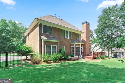 330 Peninsula Drive, Newnan, GA 30263 - Photo 35