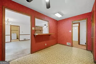 2105 Tropicana Dr, Suwanee, GA 30024 - Photo 11