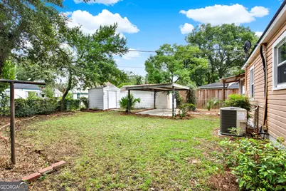 2305 E 40th Street, Savannah, GA 31404 - Photo 23