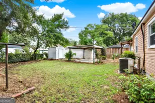 2305 E 40th St, Savannah, GA 31404 - Photo 23