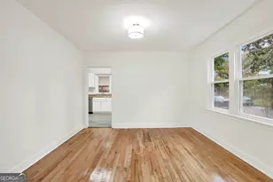 2305 E 40th St, Savannah, GA 31404 - Photo 7