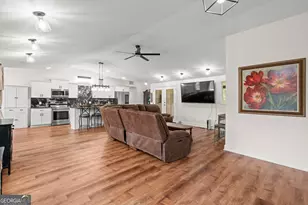 254 Eason St, Bowdon, GA 30108 - Photo 9