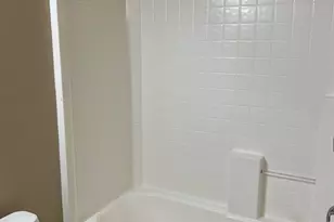 204 Old Pond Dr, Kingsland, GA 31548 - Photo 7