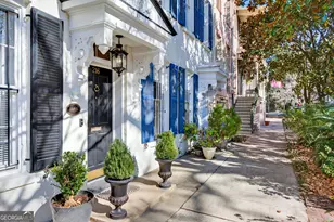 216 W Gaston St, Savannah, GA 31401 - Photo 3