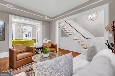 216 W Gaston Street, Savannah, GA 31401 - Photo 9