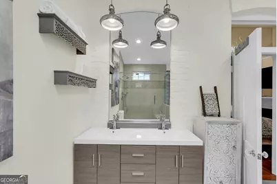 216 W Gaston Street, Savannah, GA 31401 - Photo 35