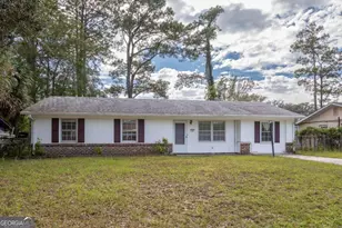 5 Ossabaw Rd, Savannah, GA 31410 - Photo 1