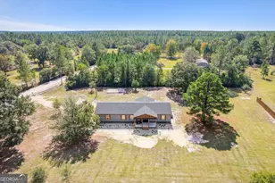 29 Chisholm St, Nahunta, GA 31553 - Photo 1