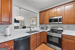 205 Balaban Cir, Woodstock, GA 30188 - Photo 9