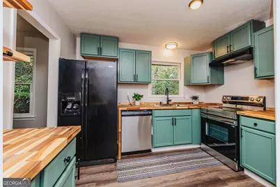 1369 King Arthur Drive, Macon, GA 31220 - Photo 13