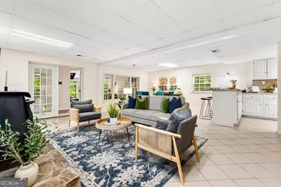 387 Chateau Drive, Lavonia, GA 30553 - Photo 23