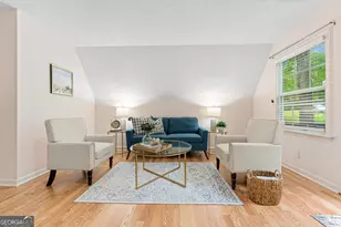 387 Chateau Dr, Lavonia, GA 30553 - Photo 7