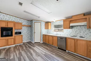 176 Rockwood Ln, Locust Grove, GA 30248 - Photo 17