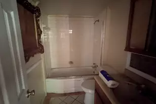 1017 E Roosevelt Ave, Albany, GA 31705 - Photo 7