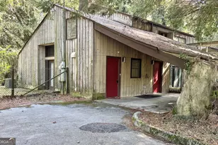 300 Nixon St, Summerville, GA 30747 - Photo 3