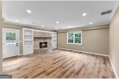 237 Academy Street, Pendergrass, GA 30567 - Photo 5