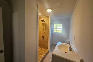 104 SE Riverview Dr, Dalton, GA 30721 - Photo 9