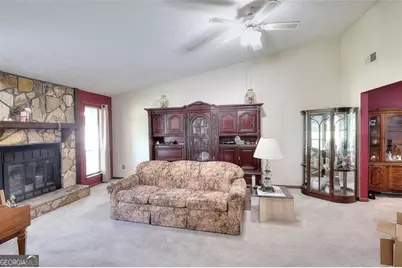 4596 Mossy Lane, Lilburn, GA 30047 - Photo 17