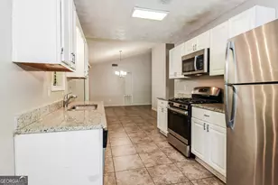 2922 Owens Point Trail, Kennesaw, GA 30152 - Photo 7