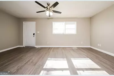 4975 Manor Drive, Stone Mountain, GA 30087 - Photo 3