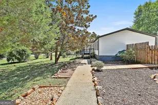 10 Fischer Way, Sharpsburg, GA 30277 - Photo 5