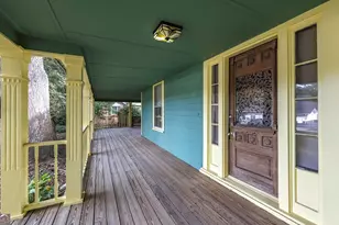 201 Stewart St, Carrollton, GA 30117 - Photo 9