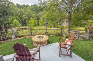 111 Wildflower Rd, Scaly Mountain, NC 28775 - Photo 3