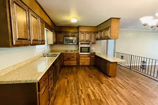 112 Edgewood Rd, Glennville, GA 30427 - Photo 5