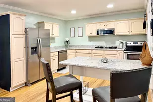 705 Piney Woods Dr, Lagrange, GA 30240 - Photo 9